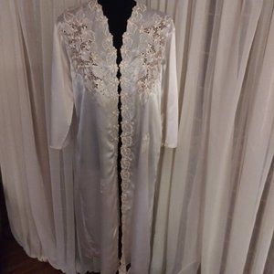 Vintage Palest Pink Robe